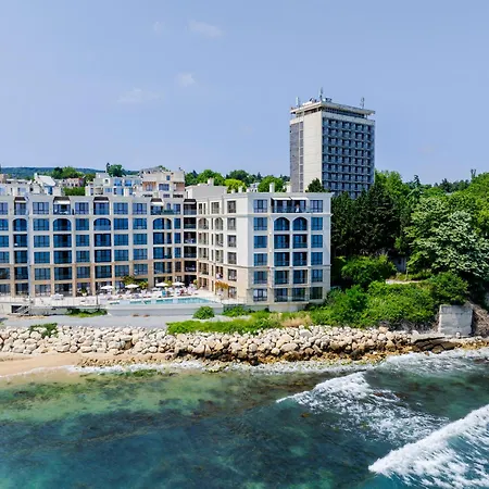 Beachfront A13 Apartamento *